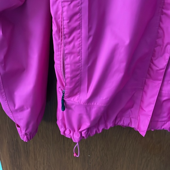 McKinley rain jacket - Picture 2 of 5